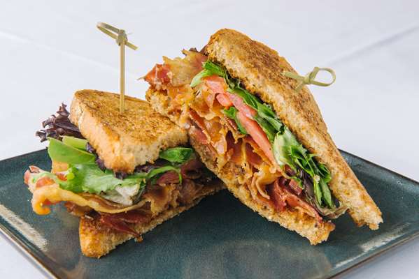 Restaurant - Wolfeboro Inn