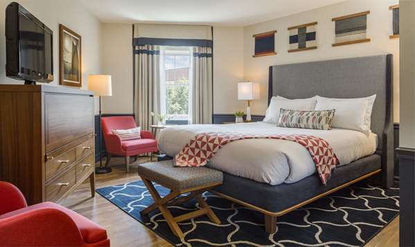  - Portland Harbor Hotel