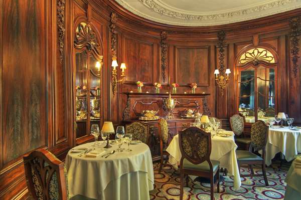 Restaurant - Pointe at Castle Hill Resort Proctorsville