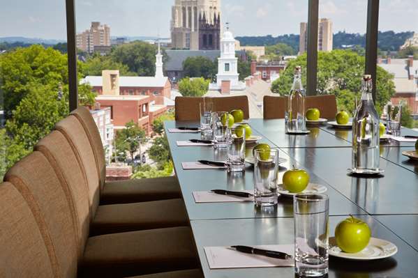  - The Study at Yale Hotel New Haven