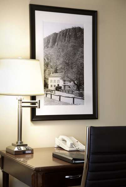  - Clinton Inn Hotel Tenafly