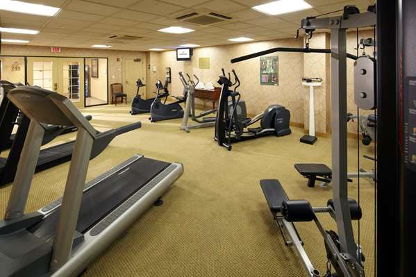 Fitness/ Exercise Room - Clinton Inn Hotel Tenafly
