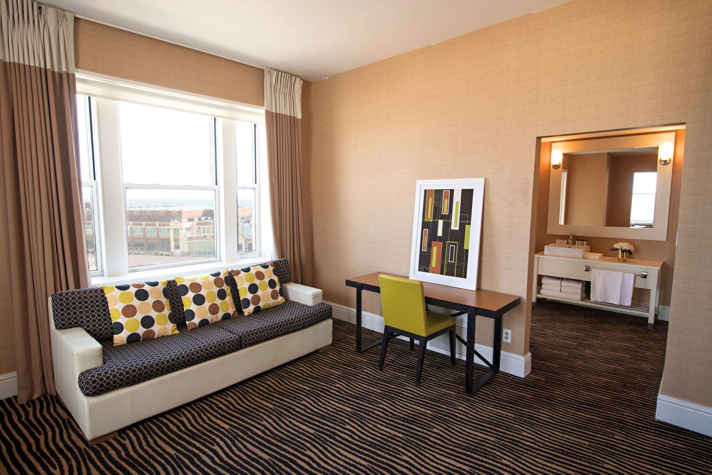 Deluxe Room Living Space