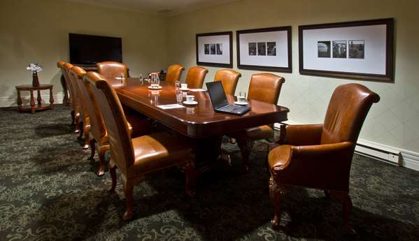 Spa - Manoir Victoria Hotel Quebec City