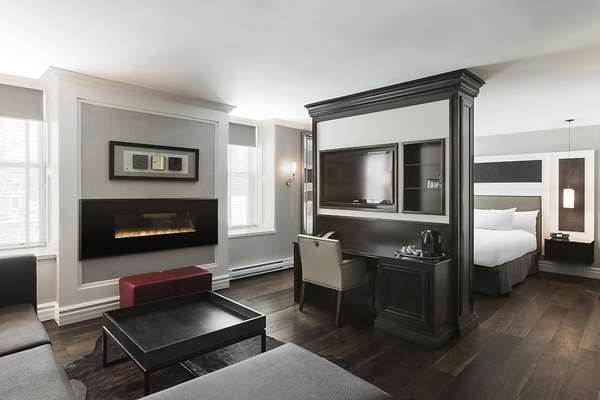 Suite - Manoir Victoria Hotel Quebec City