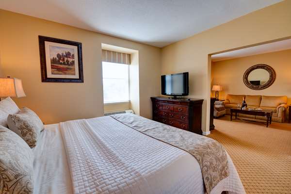 Suite - Nassau Inn Princeton