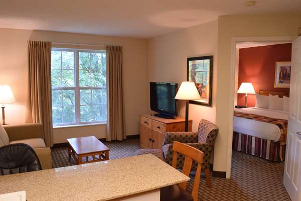  - Cresthill Suites East Syracuse