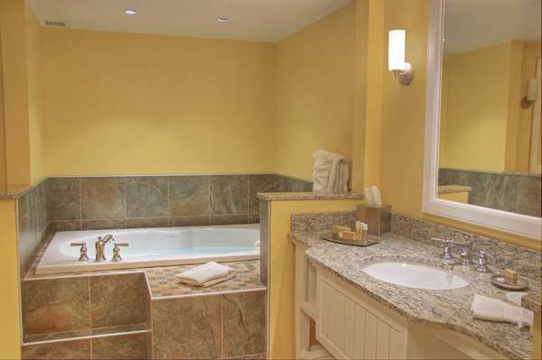  - Watkins Glen Harbor Hotel