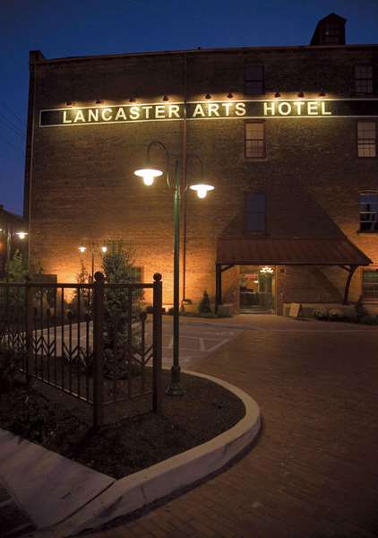 Exterior view - Lancaster Arts Hotel