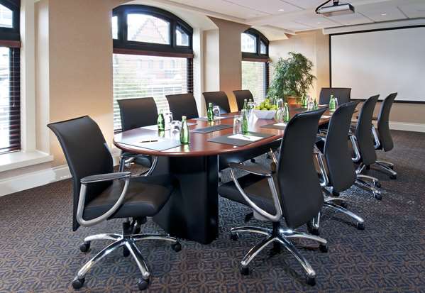  - Magnolia Hotel & Spa Victoria