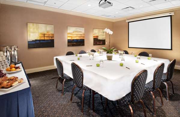  - Magnolia Hotel & Spa Victoria