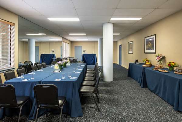  - Whistler Village Inn & Suites