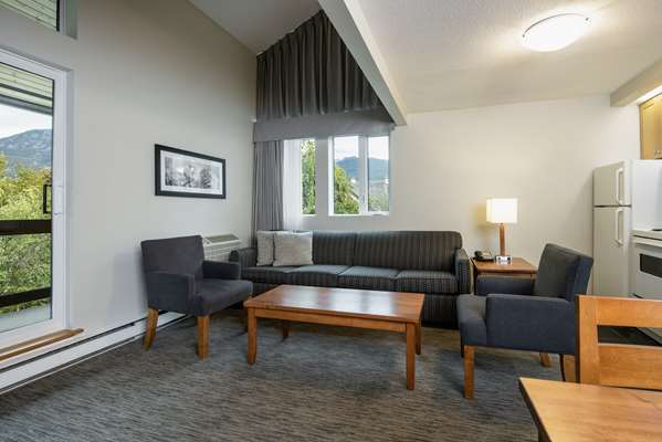  - Whistler Village Inn & Suites
