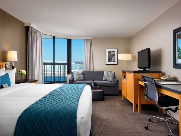  - Inn at Laurel Point Victoria