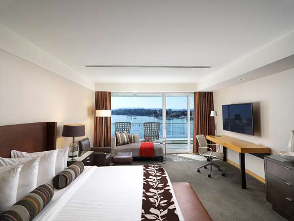 Suite - Inn at Laurel Point Victoria