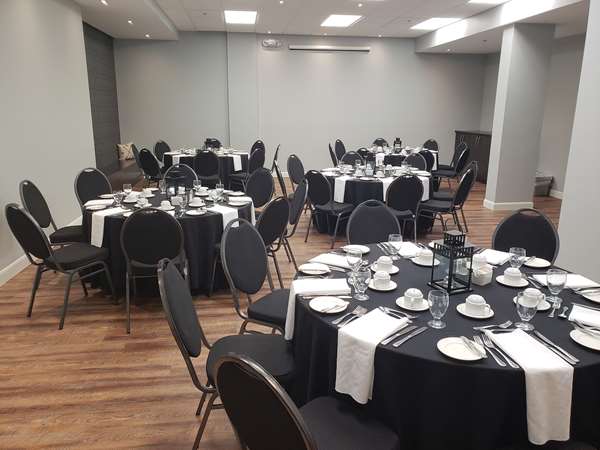  - Cambridge Hotel & Conference Centre