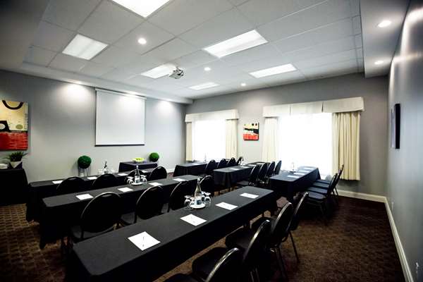  - Cambridge Hotel & Conference Centre