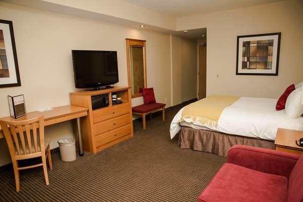  - Cambridge Hotel & Conference Centre