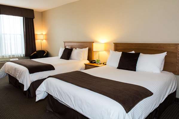  - Cambridge Hotel & Conference Centre