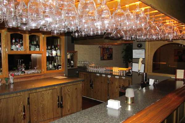 Bar - Fredericton Inn