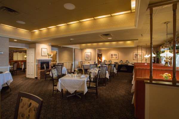 Restaurant - Fredericton Inn