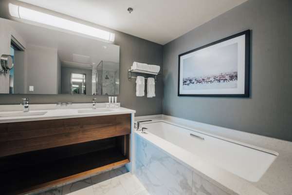 Exterior view - Explorer Hotel Yellowknife