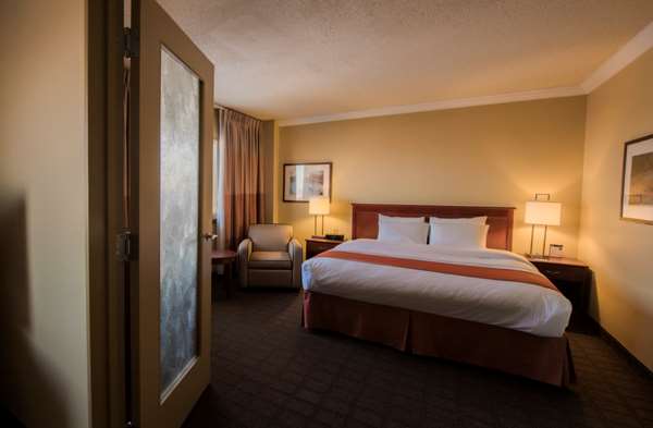  - Explorer Hotel Yellowknife