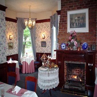 Restaurant - Dundee Arms Inn Charlottetown