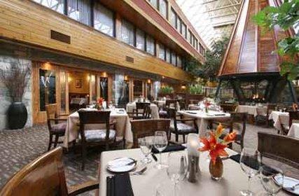 Restaurant - Sawridge Hotel Jasper