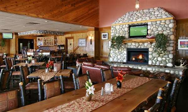 Bar - Sawridge Hotel Jasper