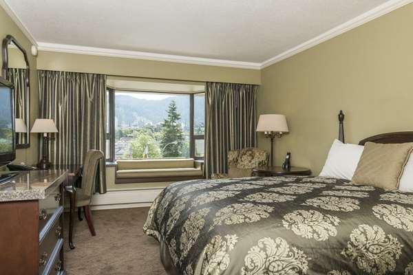  - Crest Hotel Prince Rupert