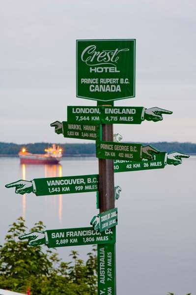  - Crest Hotel Prince Rupert