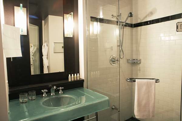  - Hotel Le Germain Dominion Quebec City