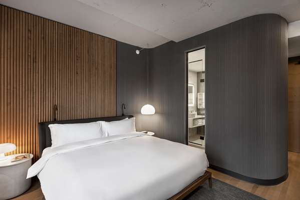  - Hotel Le Germain Montreal