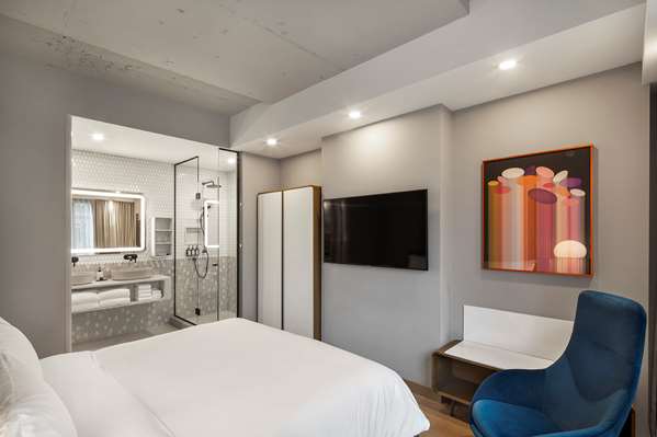 Suite - Hotel Le Germain Montreal