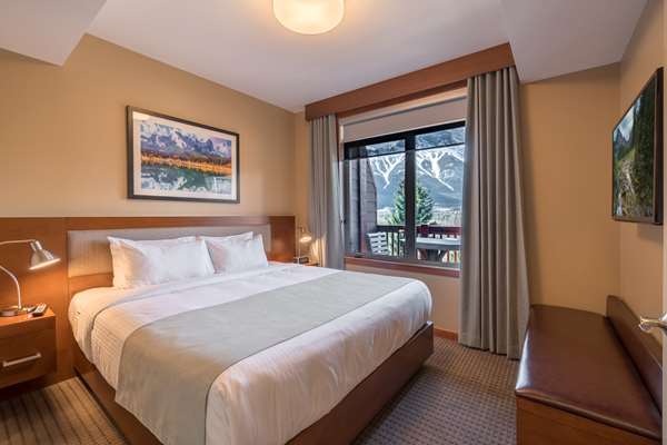Suite - Falcon Crest Lodge Canmore