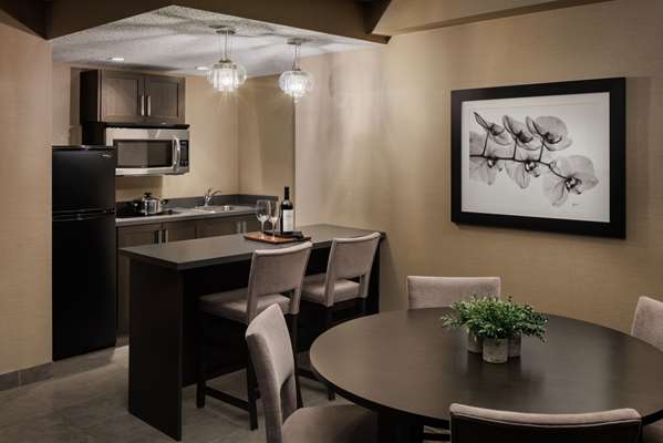  - Pomeroy Hotel & Conference Centre Grande Prairie