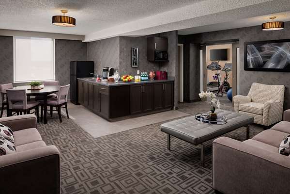 Bar - Pomeroy Hotel & Conference Centre Grande Prairie