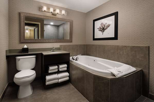  - Pomeroy Hotel & Conference Centre Grande Prairie