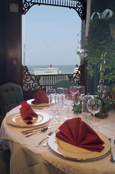 Restaurant - Boardwalk Plaza Hotel Rehoboth Beach