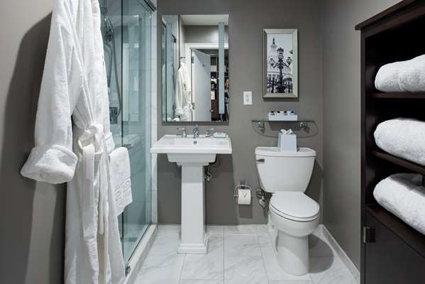  - Phoenix Park Hotel DC