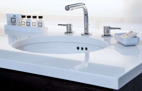  - Phoenix Park Hotel DC