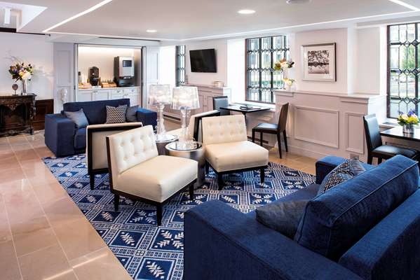  - Phoenix Park Hotel DC