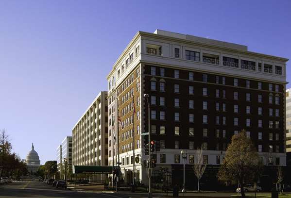 Exterior view - Phoenix Park Hotel DC
