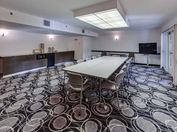  - Heritage Inn High River