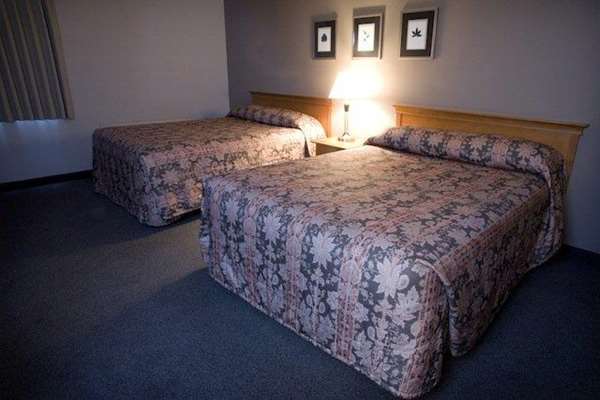  - Heritage Inn High River