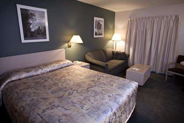  - Heritage Inn Taber
