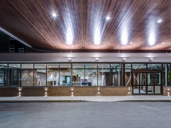 Exterior view - Heritage Inn Saskatoon