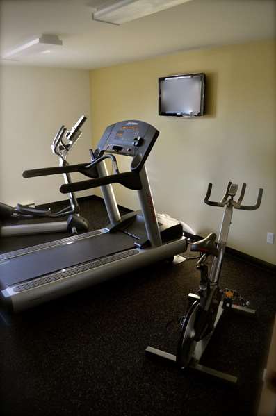 Fitness/ Exercise Room - Heritage Inn Saskatoon