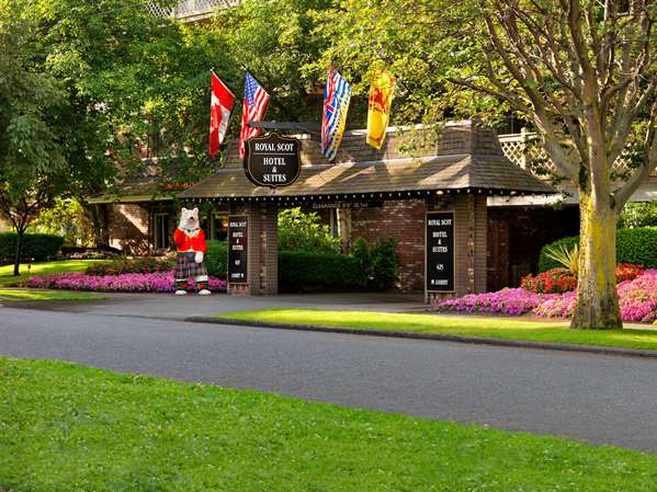 Exterior view - Royal Scot Hotel & Suites Victoria